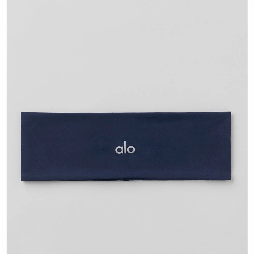 ALO Yoga Performance Conquer Headband Navy